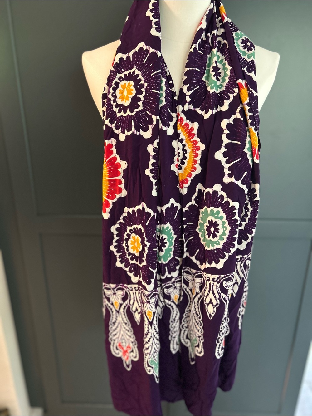 Batik Keris Scarf - Picture 3 of 6